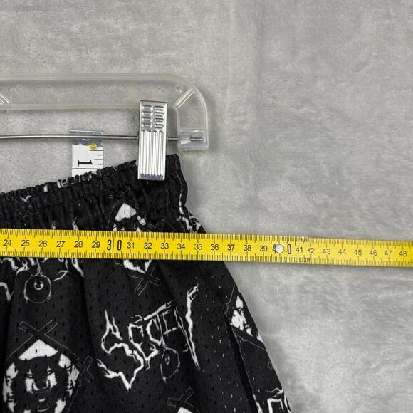 Section 8 Official Mesh Shorts Black White All Over Graphic Logo Print Size S - Picture 8 of 10